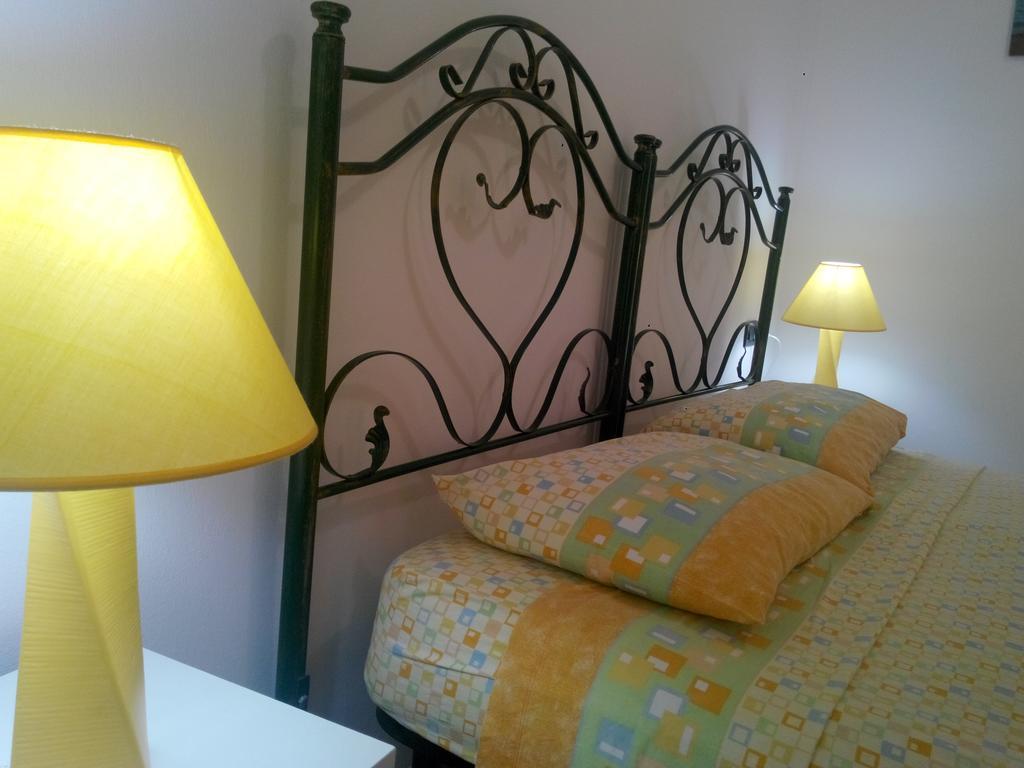 Amoru Bed & Breakfast Castro  Bilik gambar